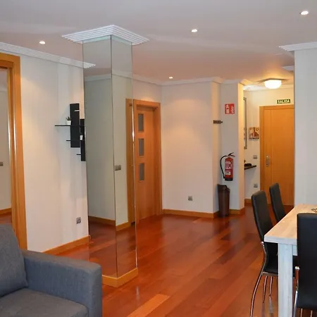 Piso Centrico Y Moderno גיחון